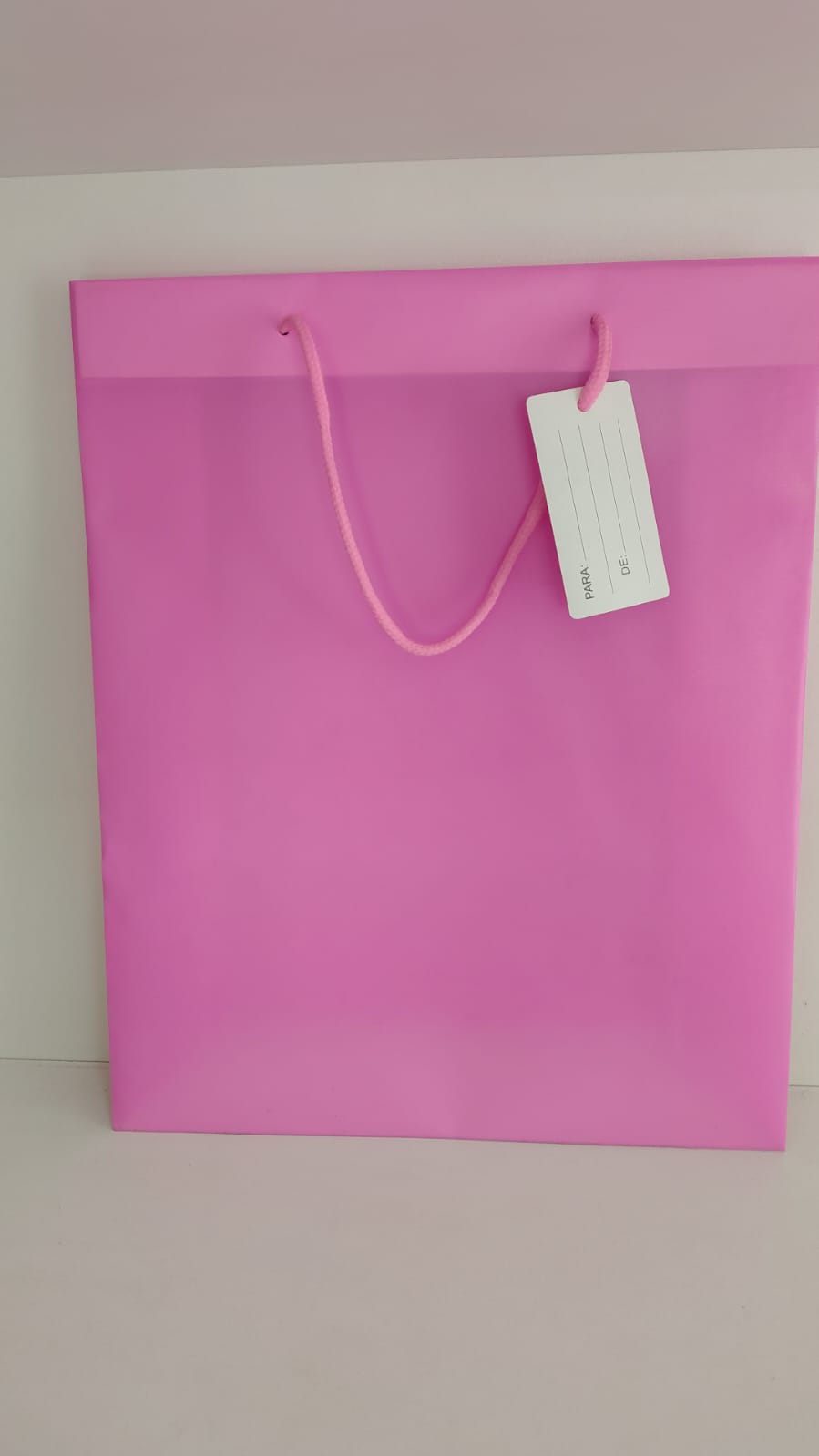 sacola presente rosa