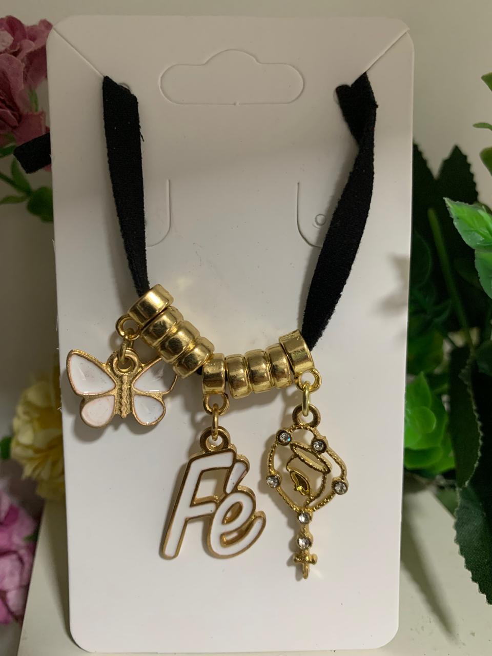 Chocker Fé