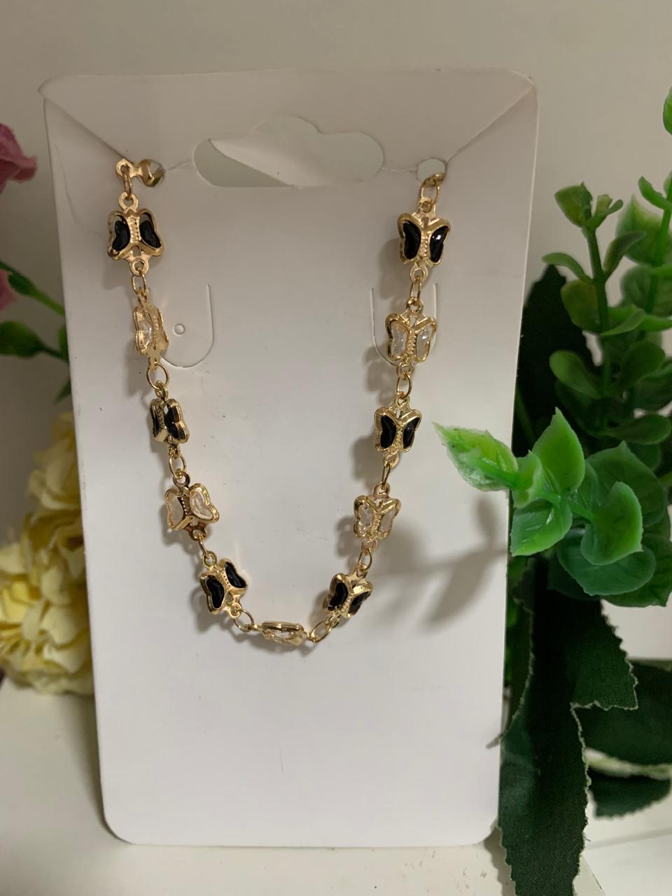 Chocker Borboleta