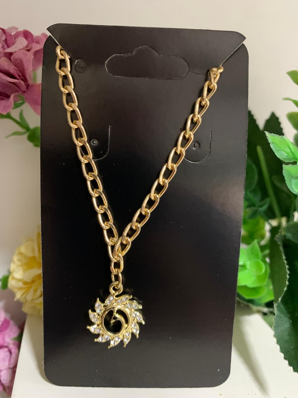 Chocker Pavão