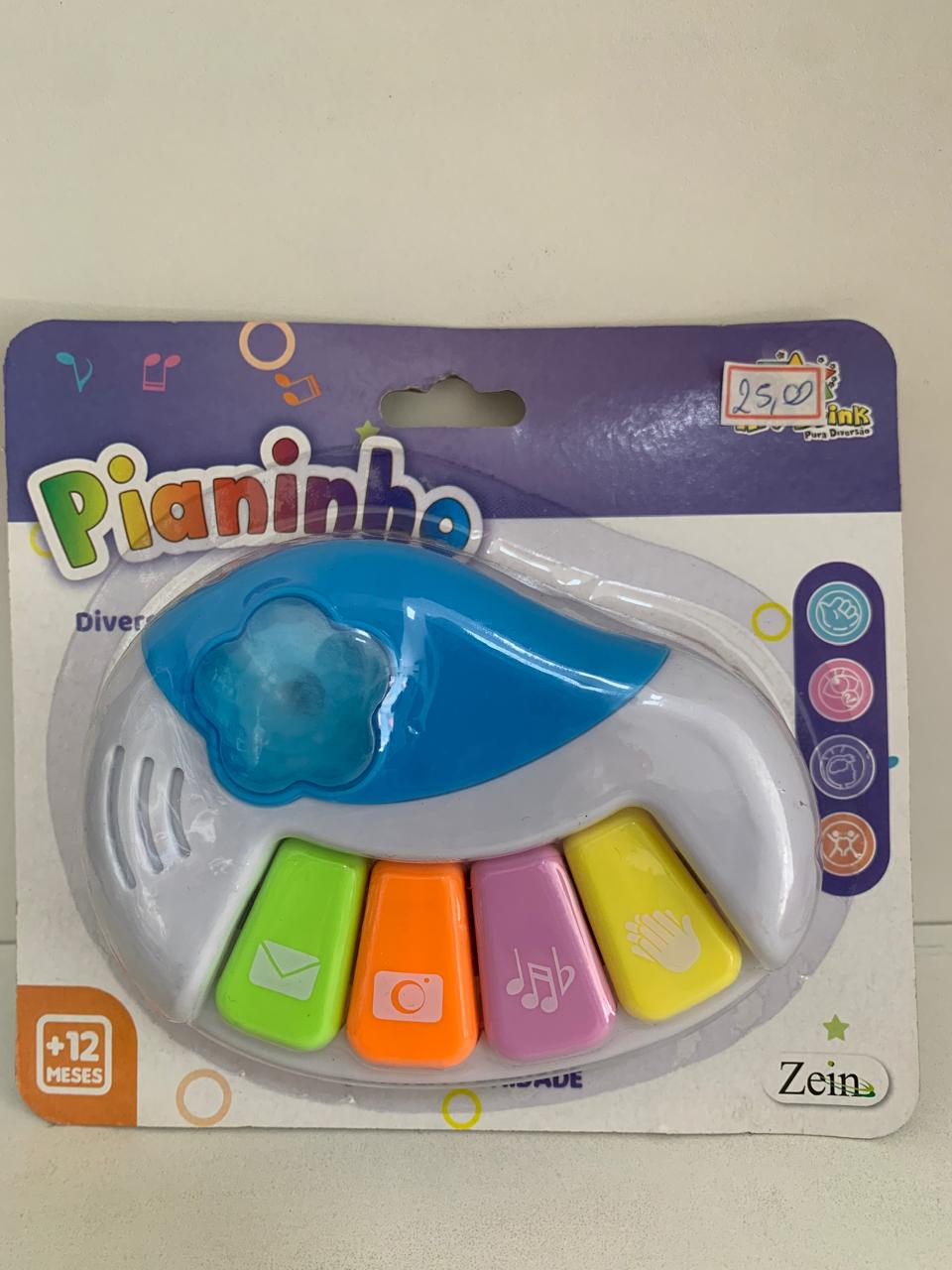 Pianinho com sons e luzes