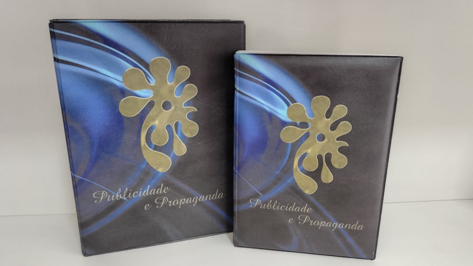 Álbum de Formatura, maleta pequena para 100 fotos 15x21